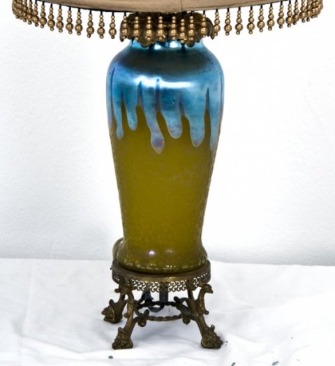 8491 - Iridescent Vase/Lamp