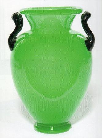 8508 - Green Jade Jade Vase