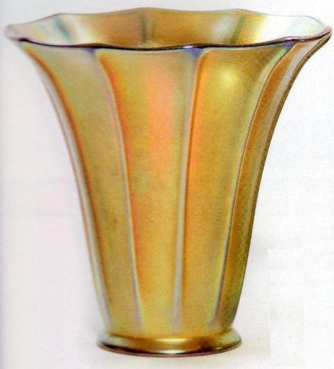 929 - Gold Aurene Iridescent Shade