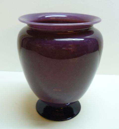 938 - Plum Jade Jade Vase
