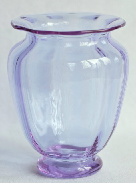 938 - Wisteria Transparent Shade Vase