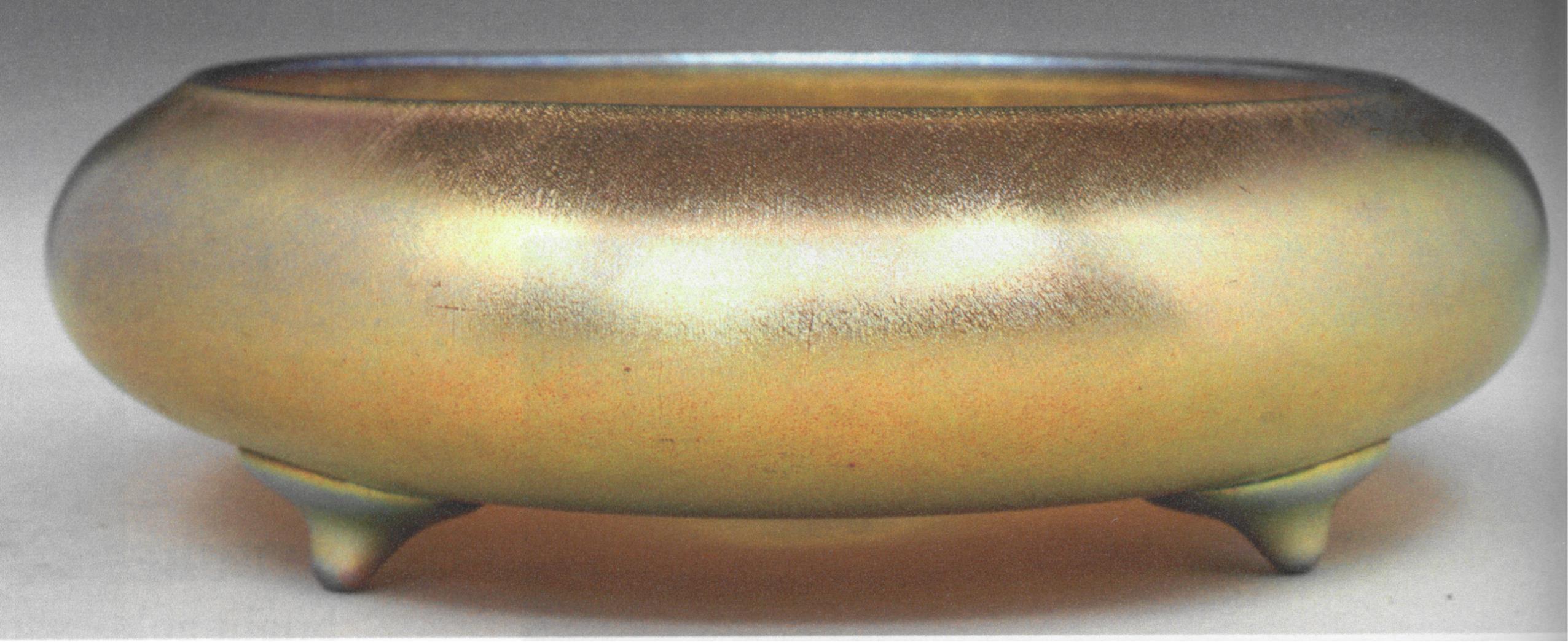 2586 - Gold Aurene Iridescent Bowl