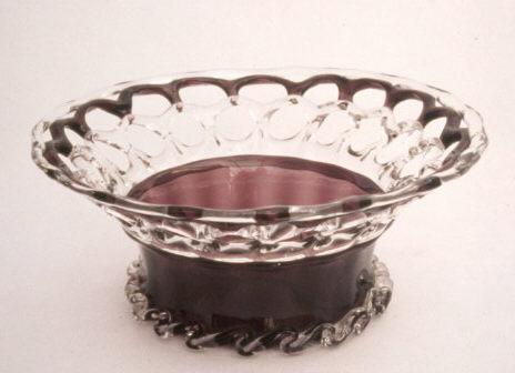 2896 - Amethyst Transparent Bowl