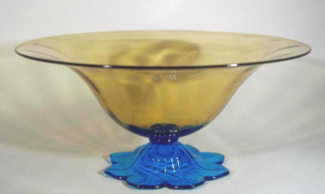6058 - Amber Transparent Bowl