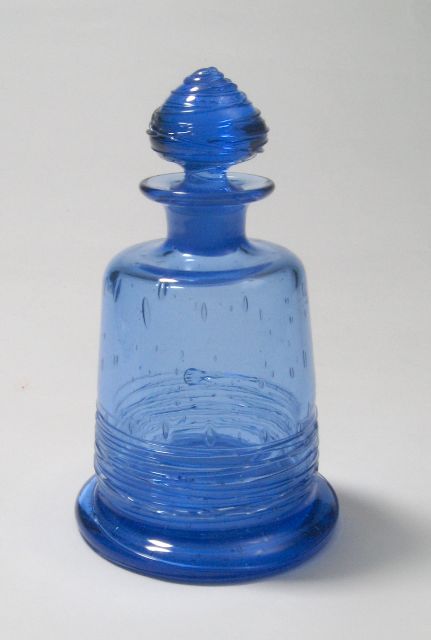 6587 - French Blue Transparent Decanter