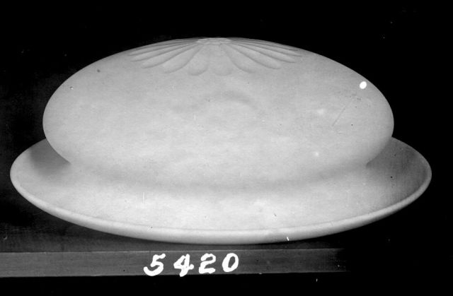 5420 - Calcite Engraved Shade