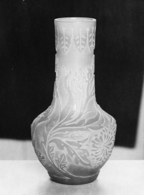 6222 - Unknown Acid Etched Vase