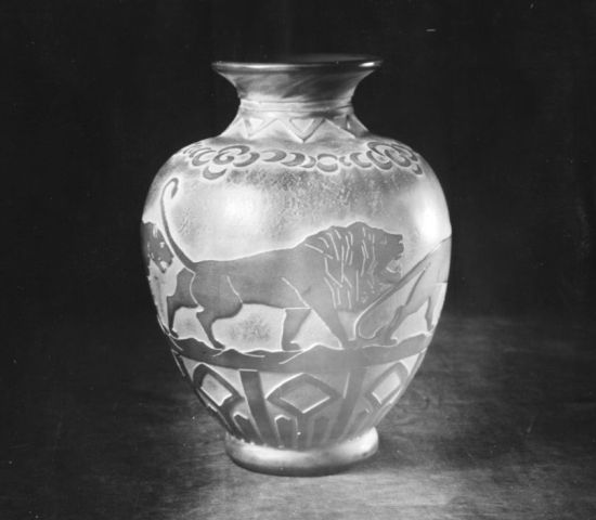 6680 - Unknown Acid Etched Vase