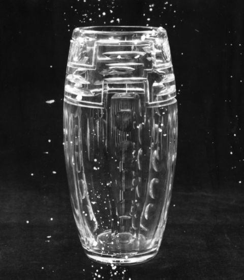 6763 - Unknown Engraved Vase