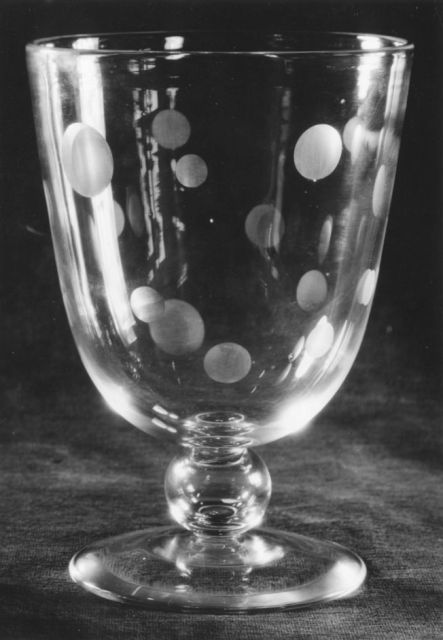 7484 - Unknown Engraved Vase