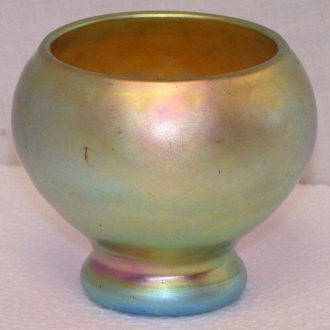 514 - Gold Aurene Iridescent Vase