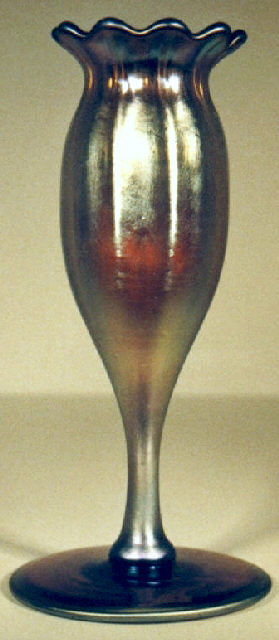 559 - Gold Aurene Iridescent Vase