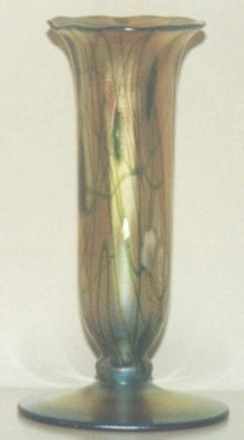 562 - Gold Aurene Iridescent Vase