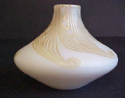 648 - Calcite Iridescent Vase