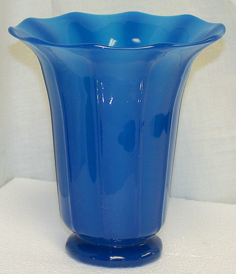 913 - Dark Blue Jade Jade Shade Vase