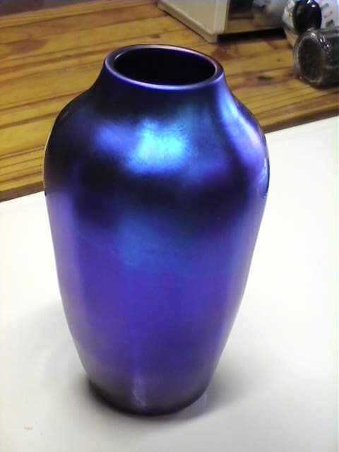 2639 - Blue Aurene Iridescent Vase