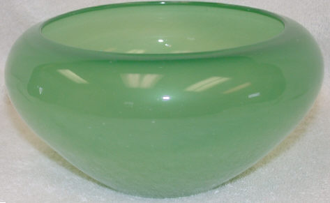2687 - Green Jade Jade Bowl