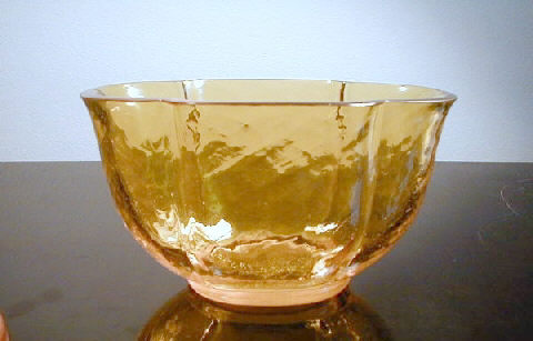 6415 - Amber Transparent Bowl