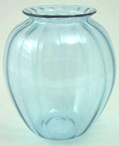 7435 - Wisteria Transparent Vase