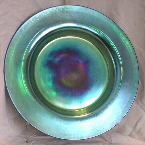 7576 - Blue Aurene Iridescent Plate